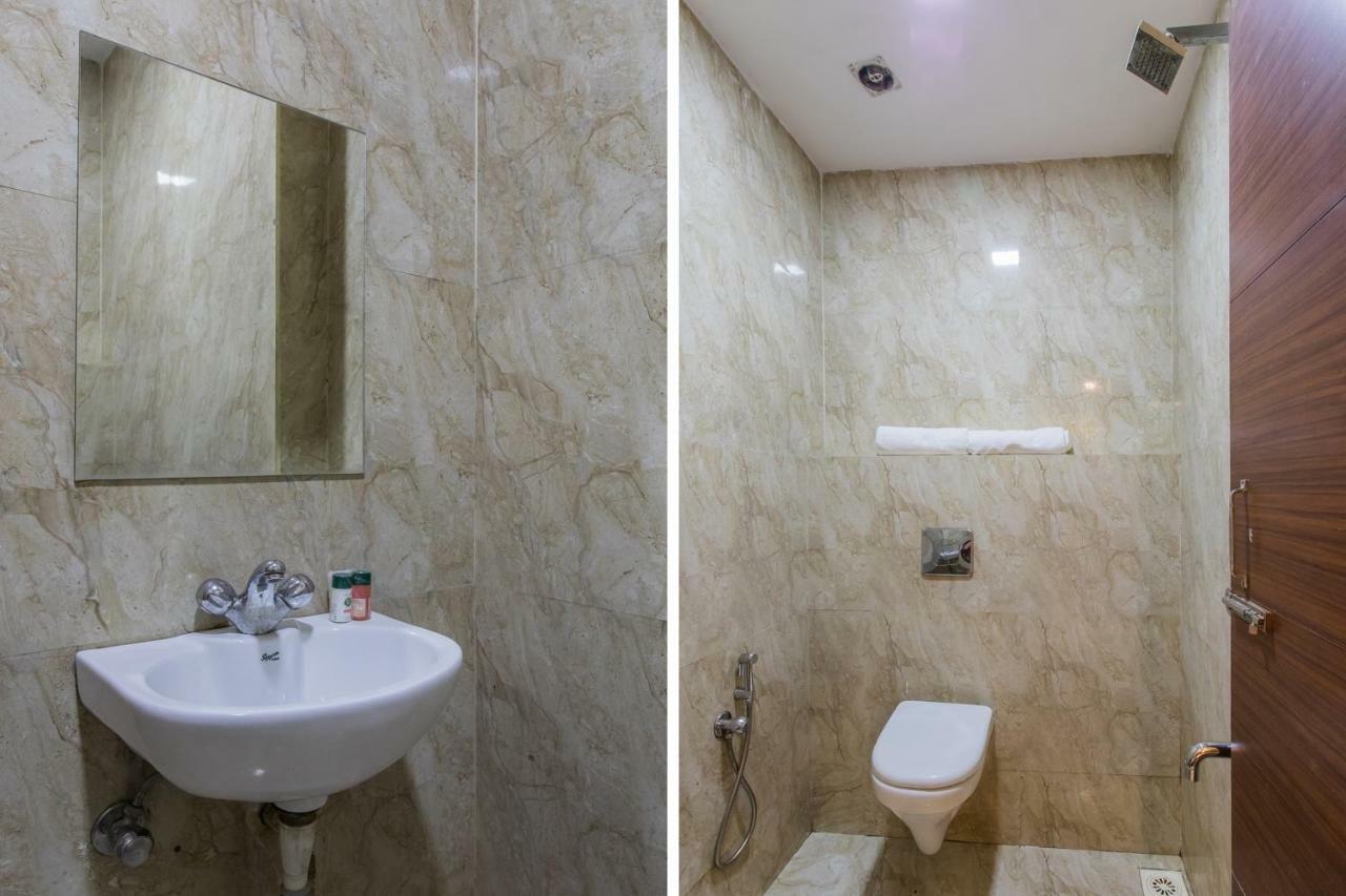 Oyo 17161 Hotel Mahalaxmi อุจเจน ภายนอก รูปภาพ