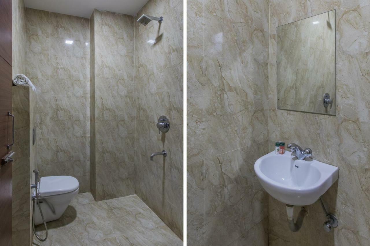 Oyo 17161 Hotel Mahalaxmi อุจเจน ภายนอก รูปภาพ